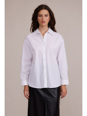 Torin pearl button down by Liverpool