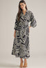 Black white geo print maxi by Entro