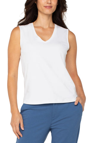 Sleeveless v neck knit top white by Liverpool