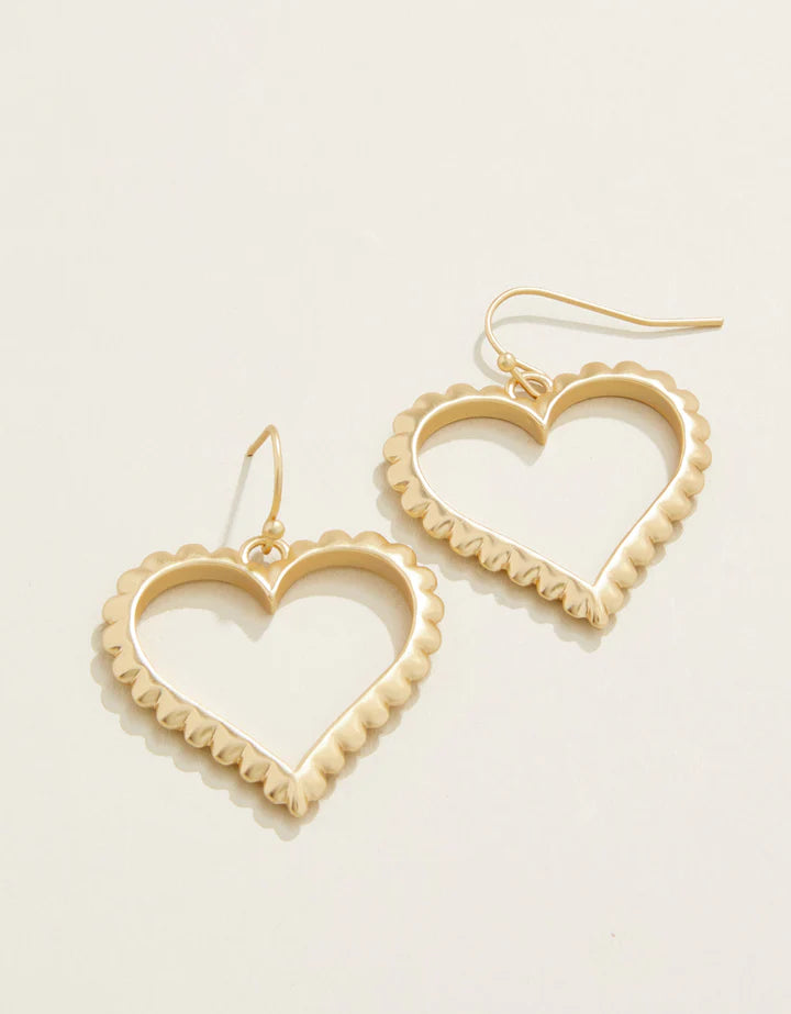 Scalloped heart earrings gold by Spartina 449