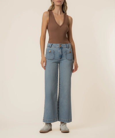 Meg wish rise front square pocket brilliant by Kut from the Kloth